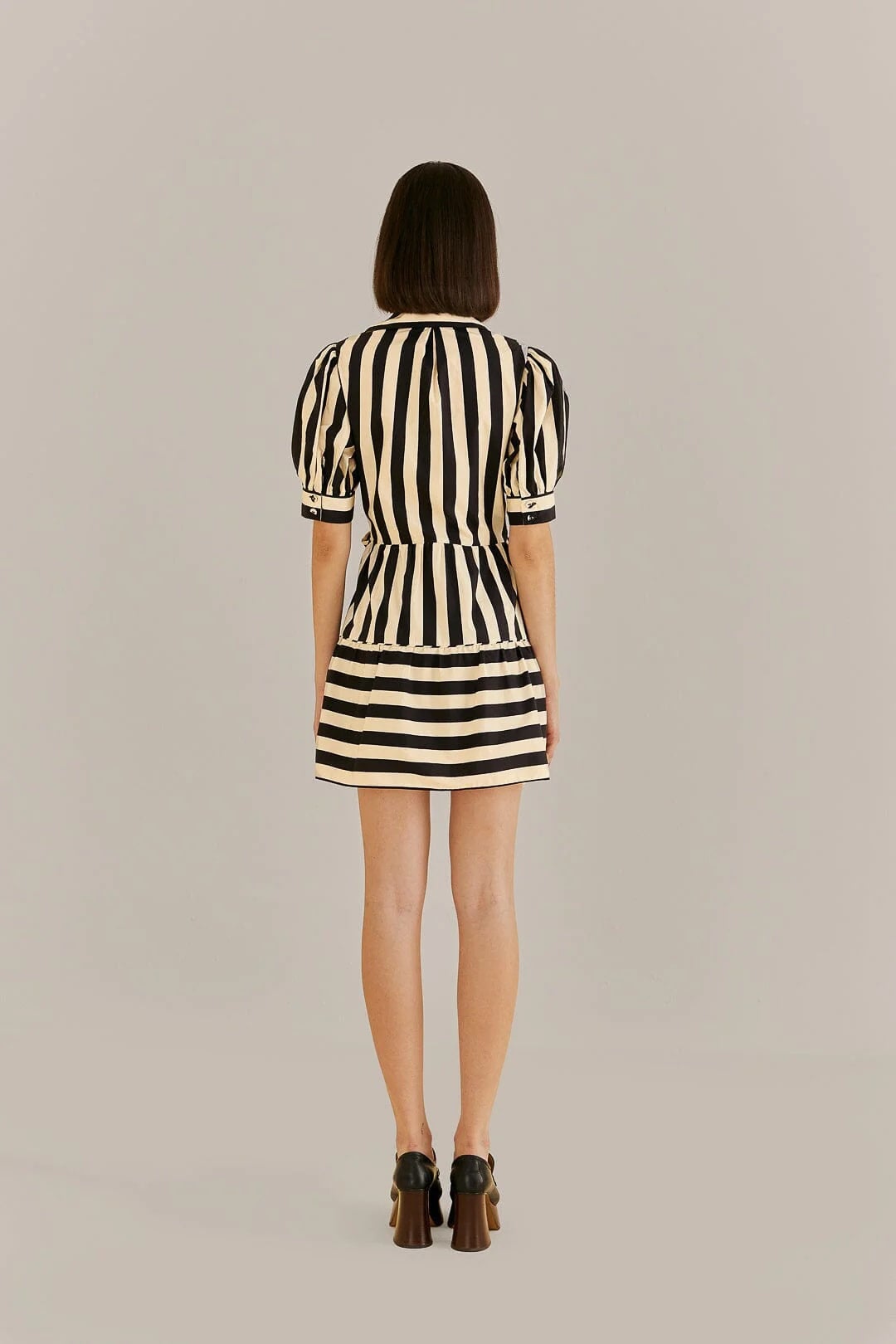 black colored stripes short sleeve mini dress Mixed by Farm Rio Size:46 Short