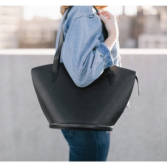 louis-vuitton epi leather black purse